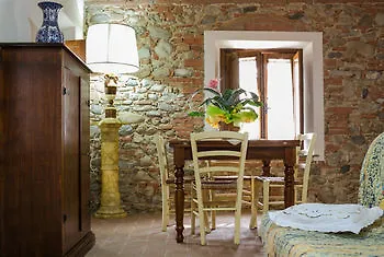 Casa Volaterra Apartment